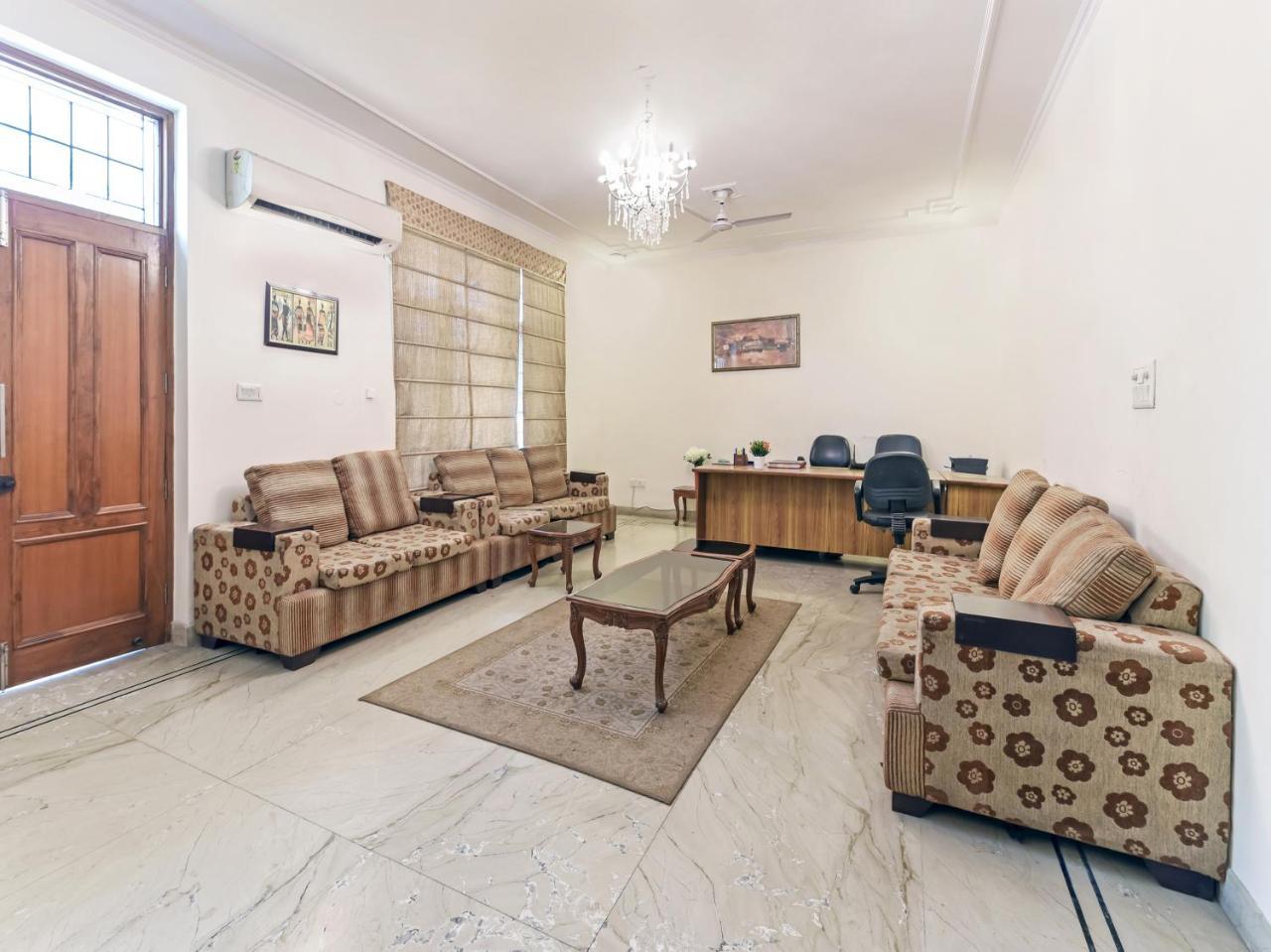 Treebo Trip The Nest Corporate Ξενοδοχείο Greater Noida Εξωτερικό φωτογραφία